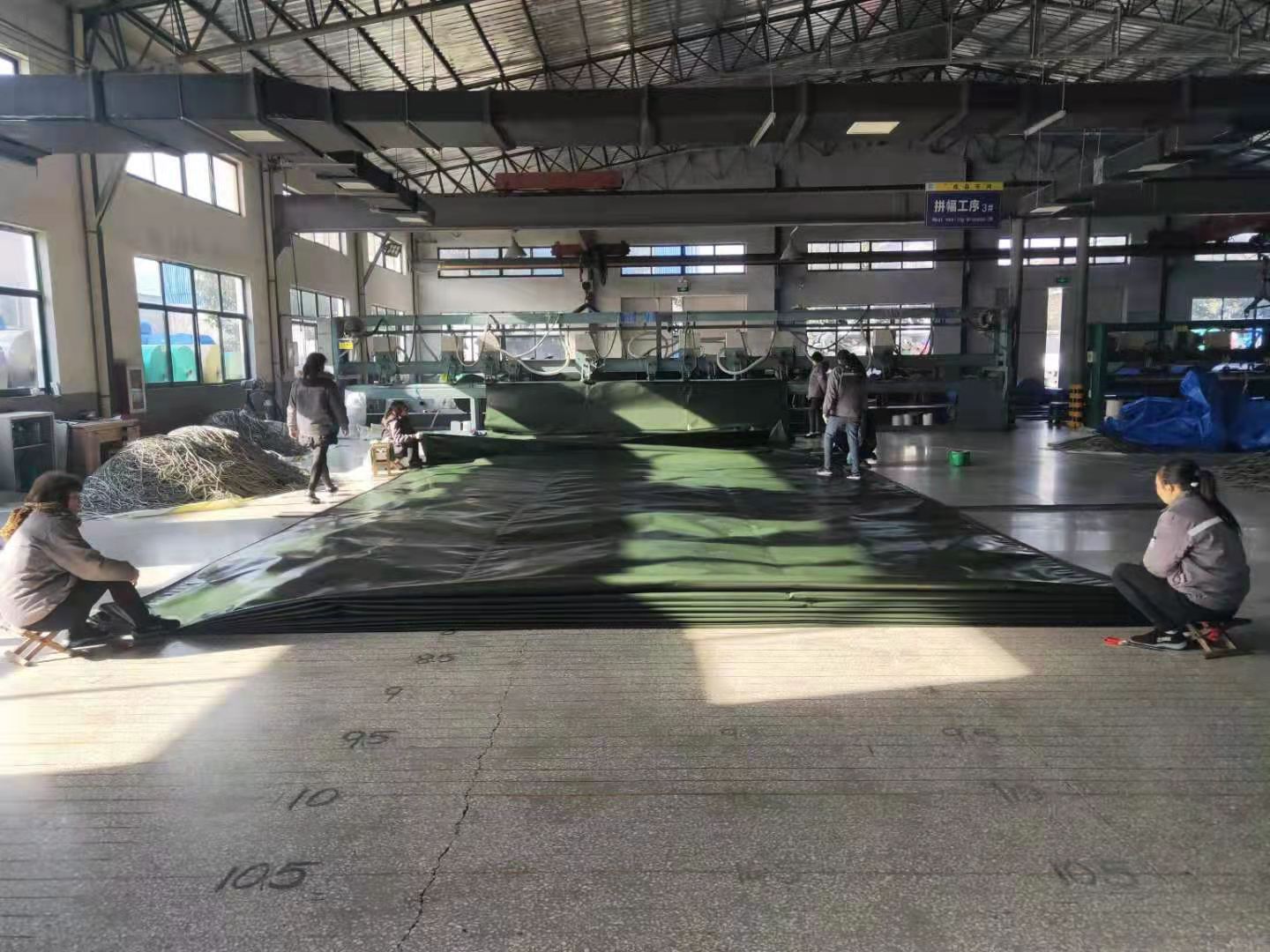 tarpaulin factory 1.jpg