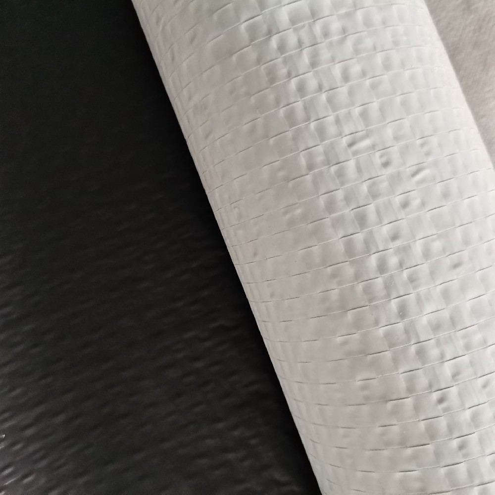 Waterproof Packaging Tarpaulin Roll Black White Color 70gsm 80gsm For goods pack